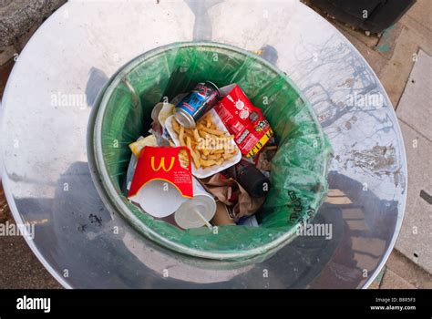 Uneaten Food Trash Hi Res Stock Photography And Images Alamy