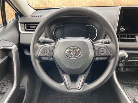 2023 Toyota RAV4 Hybrid Pictures: | U.S. News