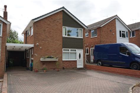 3 Bedroom Detached House For Sale In Bromley Lane Kingswinford Dy6 8lr