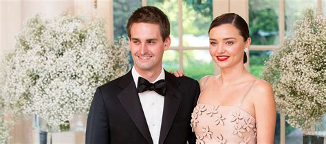 Παντρεύτηκε η Miranda Kerr με τον ιδρυτή του Snapchat Evan Spiegel