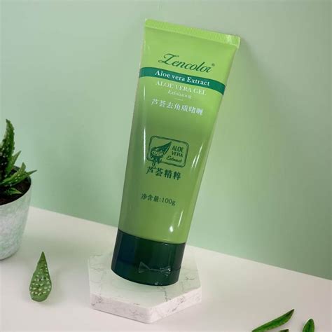 Zongren Aloe Exfoliating Gel Deeply Cleanses The Face Gently Exfoliates The Face And Body Scrub