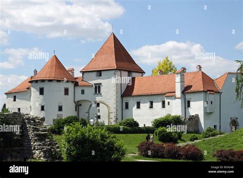 Stari Grad Castle, Varazdin, Croatia, Europe Stock Photo - Alamy