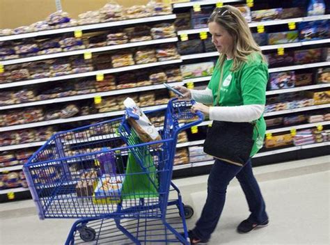 Meijer expands grocery delivery to stores across Midwest - mlive.com