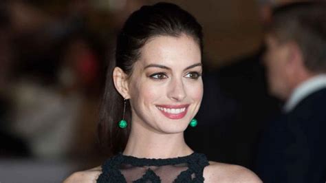 Anne Hathaway Speech: Paid Family Leave • English Speeches