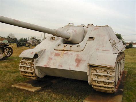 Jagdpanther Walk Around Page 5