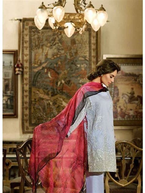 House Of Ittehad Lawn Collection Unstitched Suit By Nilofer Shahid