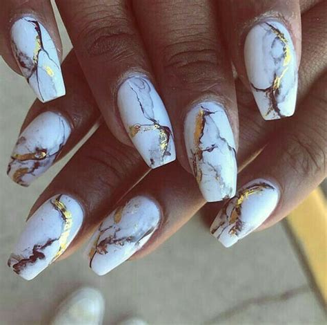 ıŋɬɛγɛʂɬ IIIannaIII Marble acrylic nails Nail art Nail art designs