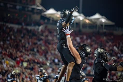 Louisville Football Bowl Projections – The Crunch Zone