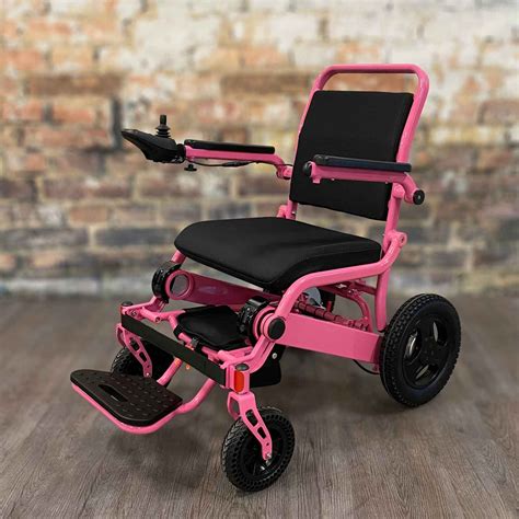 MagSHOCK® (Pink) | FOLD & GO Wheelchairs®