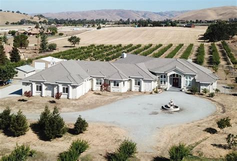 Hollister, CA Real Estate - Hollister Homes for Sale | realtor.com®