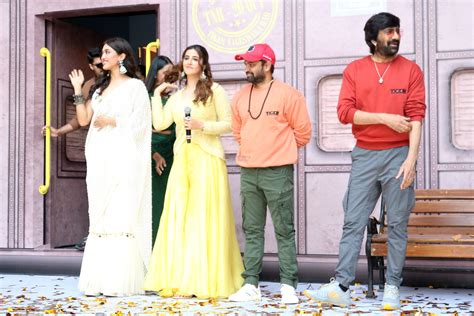 Gayatri Bhardwaj Nupur Sanon Ravi Teja Vamsi Krishna Naidu At Tiger