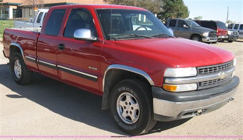 2002 Chevrolet Silverado 1500 Ls Z71 Extended Cab Pickup Truck In