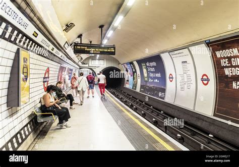 Leicester Square Tube Station Platform London Uk Stock Photo Alamy