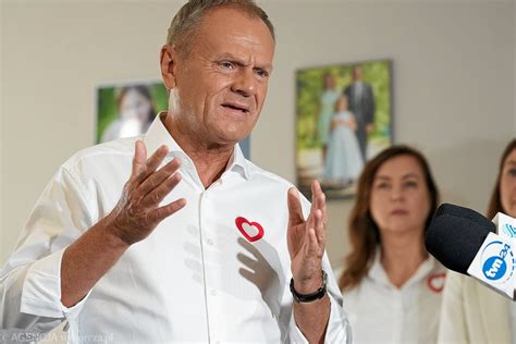 Donald Tusk Odpowiedzia Na Krytyk Spotu Po Nie B Dzie Tu Adnych