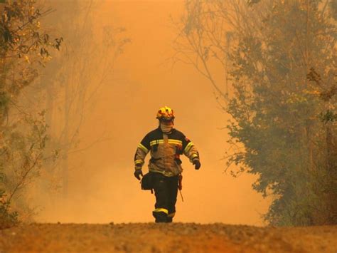 Onemi Declara Alerta Roja Para La Comuna De Curacaví Por Incendio