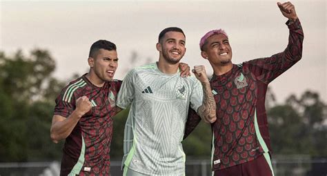 Selecci N Mexicana Presentan Las Nuevas Playeras Para La Copa Am Rica