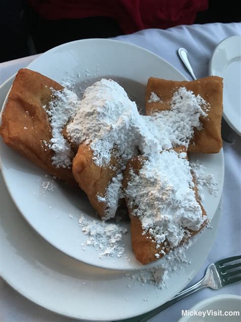 Disneyland Beignets Where To Get Mickey Shaped Beignets Others To