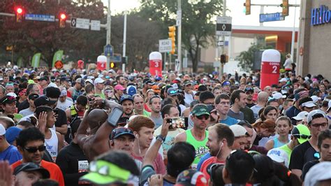 Sunday S Rock N Roll Marathon In Pictures San Antonio Heron