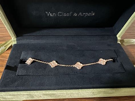 VCA Van Cleef Arpels Sweet Alhambra Bracelet 6 Motifs Hammered Rose