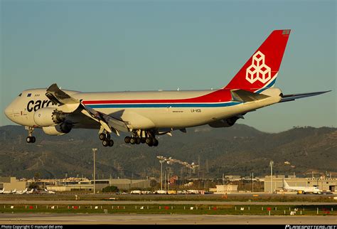 Lx Vcd Cargolux Boeing R F Photo By Manuel Del Amo Id