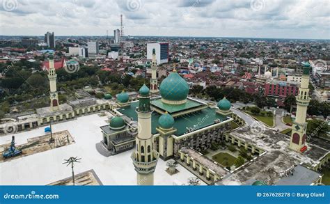 Aerial View Of Raya Annur Mosque Largest Masjid In Pekanbaru Ramadan