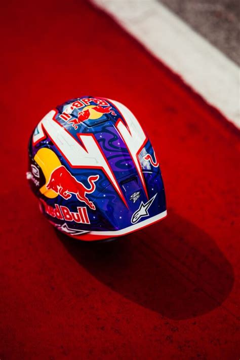 Alpinestars Supertech R10 Il Primo Casco Per La MotoGP Made In Asolo