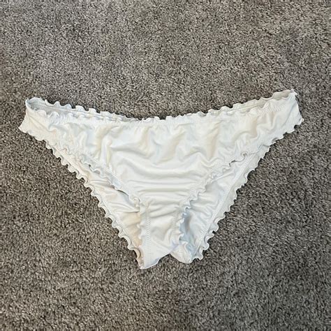 SHADE SHORE BIKINI BOTTOMS Size Large Great Depop