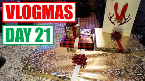 Wrapping Presents Vlogmas Day 21 Youtube