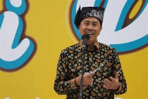 Goriau Lepas Kafilah Riau Ikuti Mtq Vi Korpri Nasional Gubri