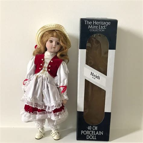 The Heritage Mint Collection Heidi Porcelain Doll D Toys Games