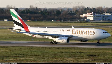 A6 EAK Emirates Airbus A330 243 Photo By Tom Mousel ID 1552990