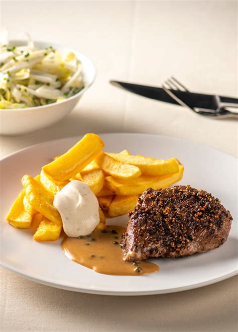 Steak Met Peperroomsaus En Frietjes Detail Chef