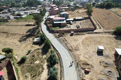 Catachilla Alta Se Beneficia Con La Entrega De Empedrado Y Construcci N