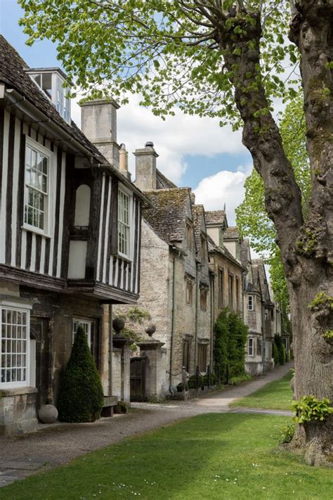 Sheep Street Burford Oxfordshire Cotswolds England