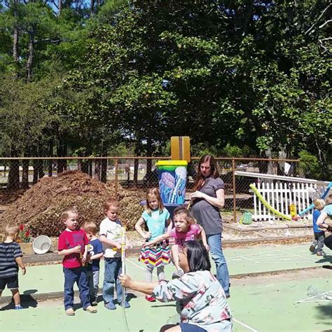 Mini Makers Lab: Stomp Rockets