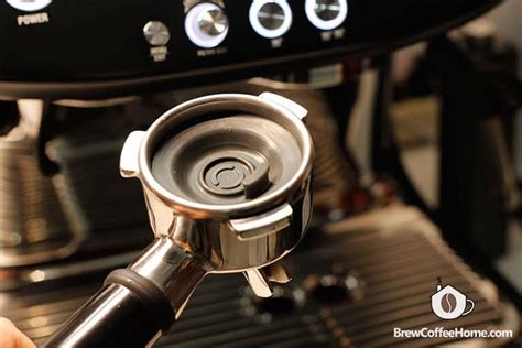 How To Clean Breville Espresso Machine Descale And Backflush Guides