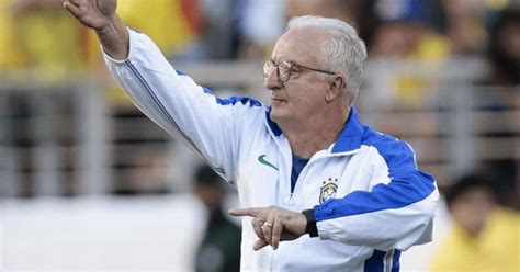 El Dt De Brasil Palpit El Duelo Ante Uruguay Hablando De Los Rbitros