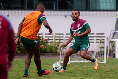 Em Casa Samuel Xavier Destaca Responsabilidade Do Fluminense De Voltar