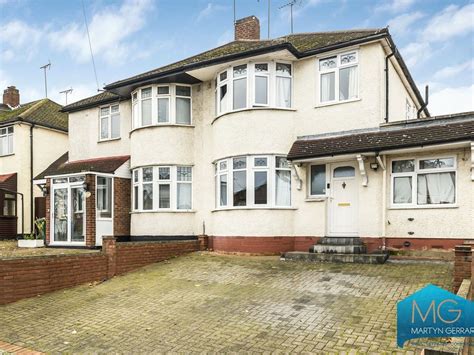 4 Bed Semi Detached House For Sale In Gallants Farm Road East Barnet