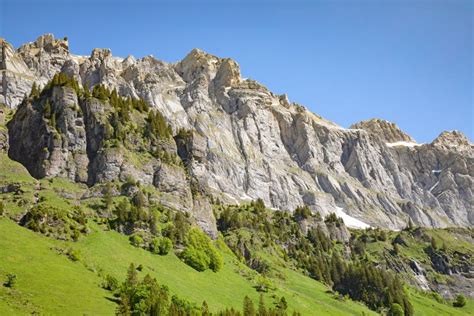 Klausenpass Stock Image Image Of Europe Crossing Meadow 230567065