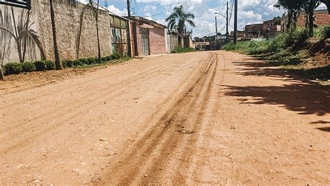 Nas Periferias De S O Paulo Ruas N O T M Pavimenta O H Anos