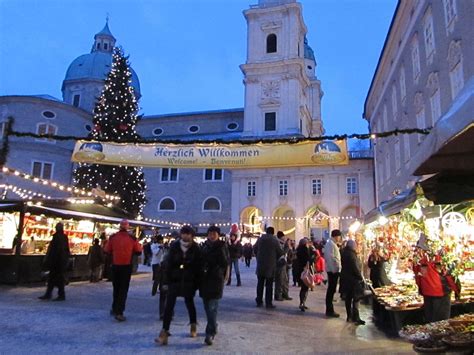 Christmas Market in Salzburg, Austria | Salzburg austria, Salzburg ...