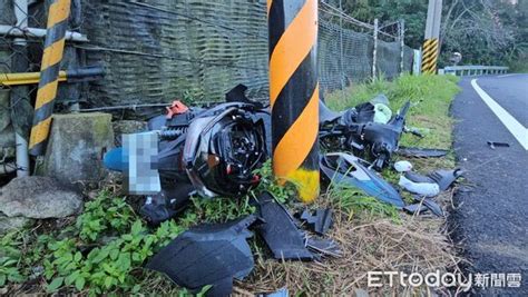 機車雙載自撞2死！逢甲建築系新生是家中獨子 母接噩耗哭到癱軟 Ettoday社會新聞 Ettoday新聞雲