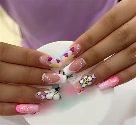 Pin De Wendy Fernandez En U As En Arte De U A Rosa Manicura De