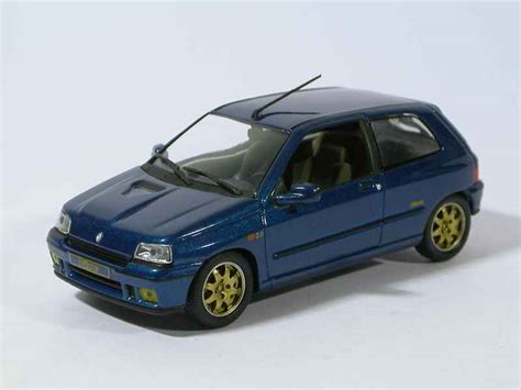 Renault Clio Williams Universal Hobbies Autos Miniatures Tacot