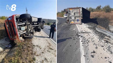 TV8 md VIDEO Un camion plin cu 25 de tone de cărbune s a