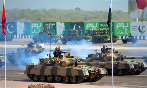 Military might displayed at Pakistan Day Parade - Multimedia - DAWN.COM