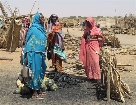 Iom Estimates Over M People Internally Displaced In Sudan Jurist News