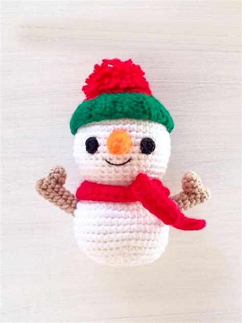 Patr N Gratis Llavero Mu Eco De Nieve Navide O Amigurumi Crochetisimo