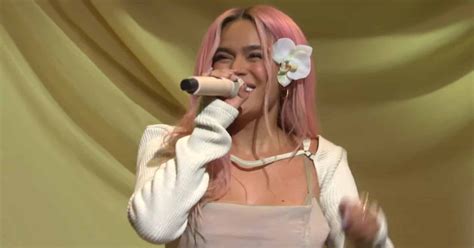 Watch Karol G Perform Mientras Me Curo Del Cora And Tus Gafitas On